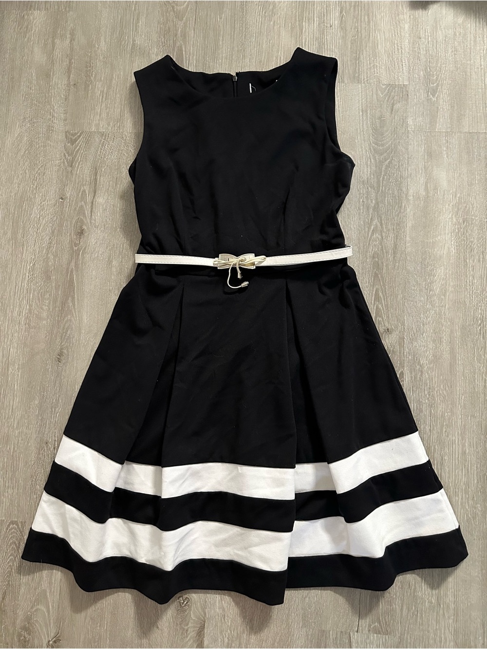 Sleeveless Casual Midi Dress